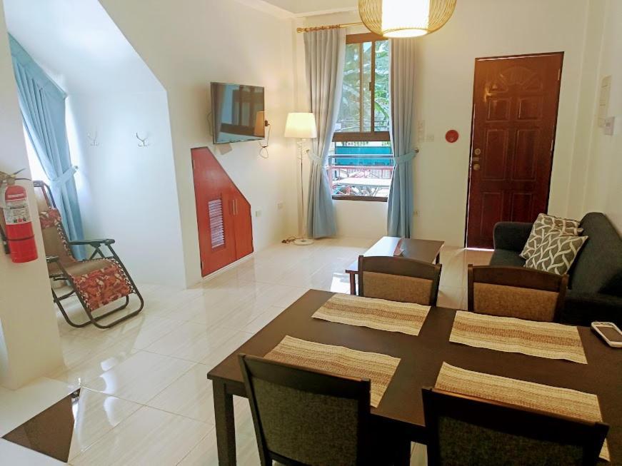 Alona Whitehouses Resort بنغلاو المظهر الخارجي الصورة